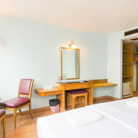 Wish Inn Chidlom Bkk - วิช อินน์ ชิดลม X Makkasan Exterior photo