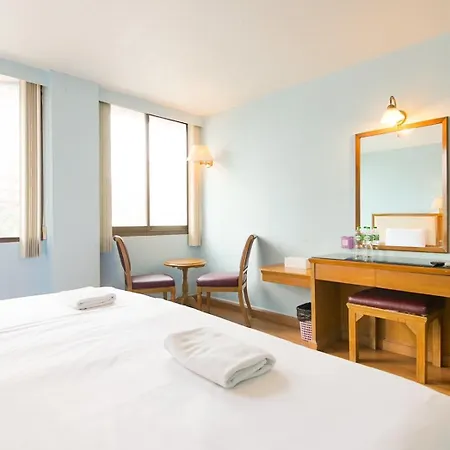 Wish Inn Chidlom Bkk - วิช อินน์ ชิดลม X Makkasan Exterior photo